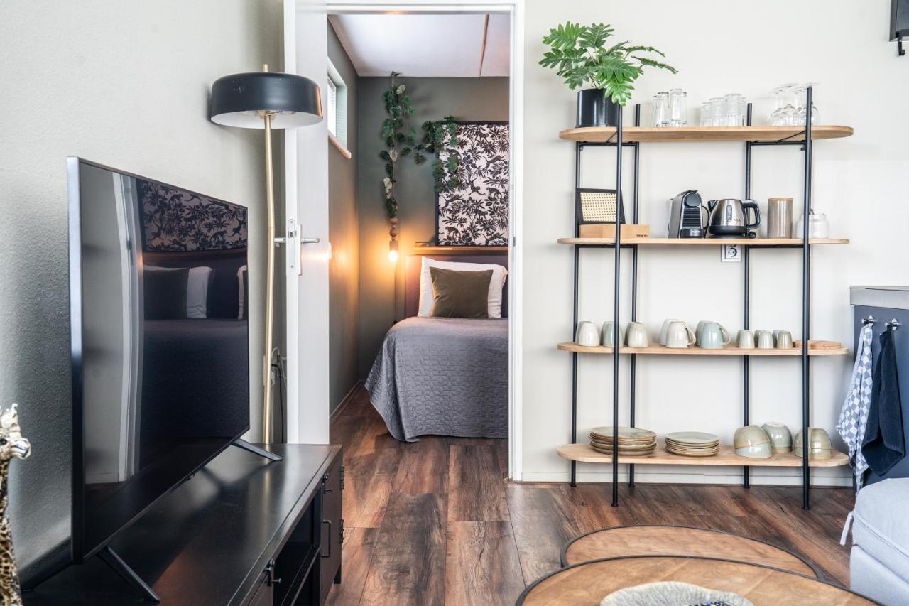 The Lion King - 6 Person Linked Apartment With Roof Terrace جروننجن المظهر الخارجي الصورة
